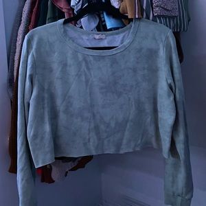 cropped crew neck sweatshirt